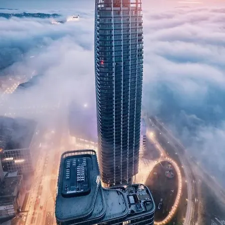 Eurovea Tower Danube View Free Parking Appartamento